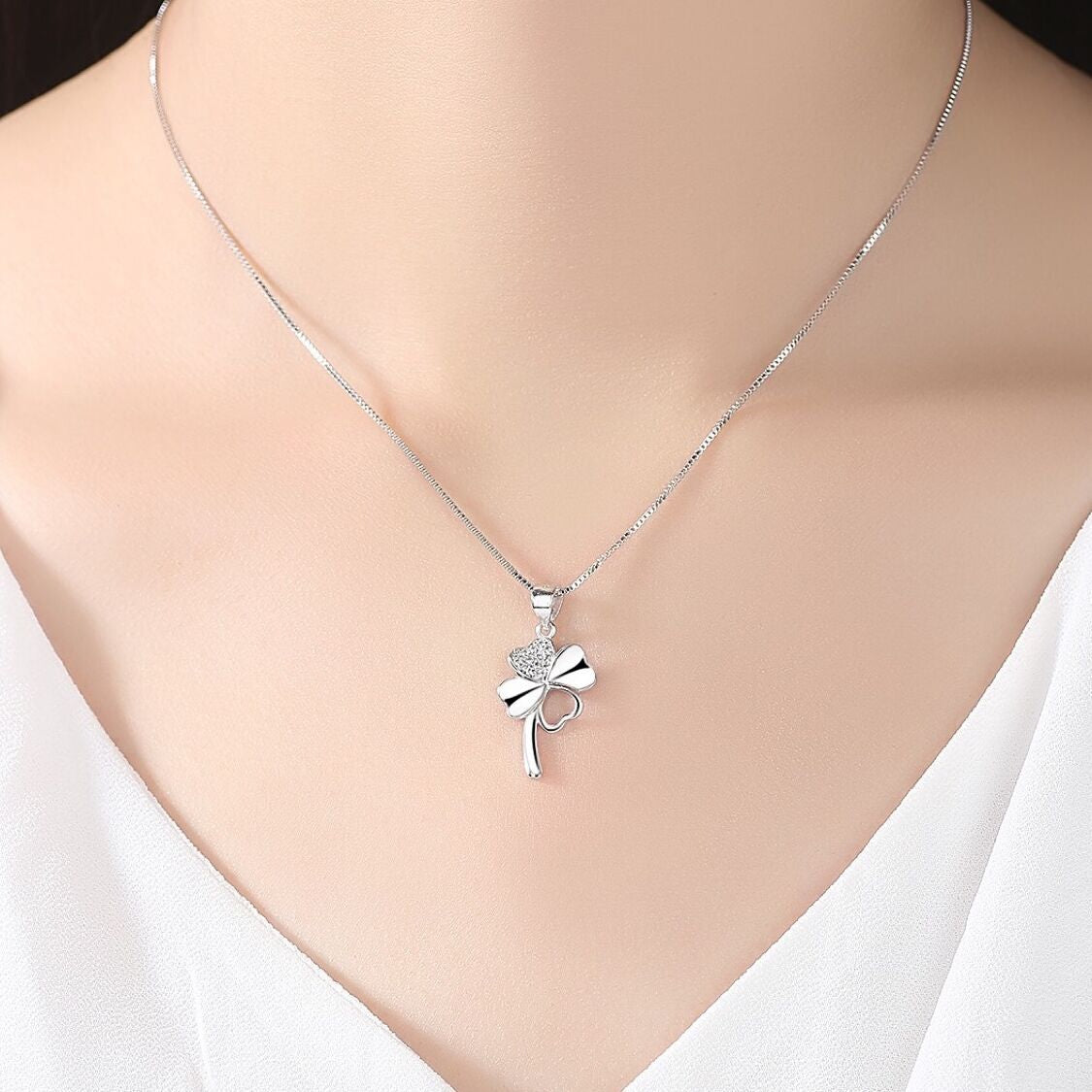 Crystal Clover Pendant Chain Necklace 